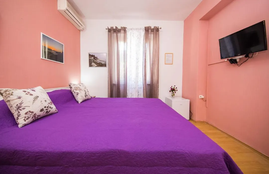 Rooms Biba-1