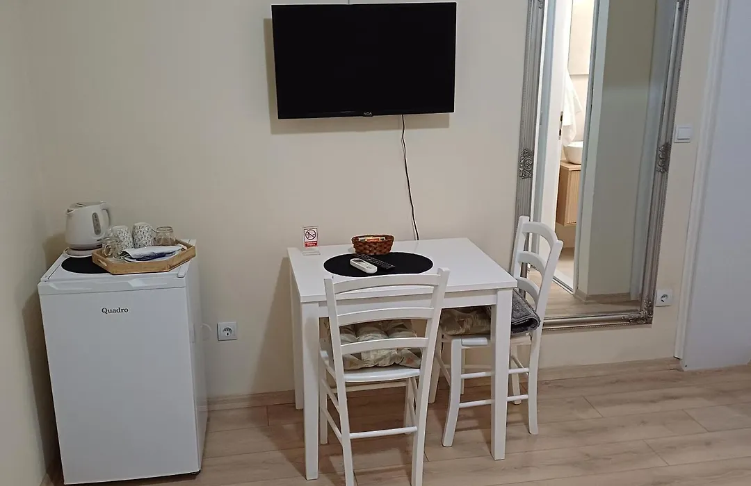 Rooms Kvestic-1