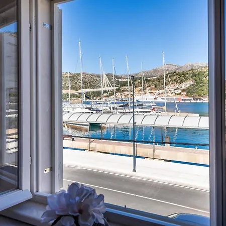 Bova Luxury Rooms-3