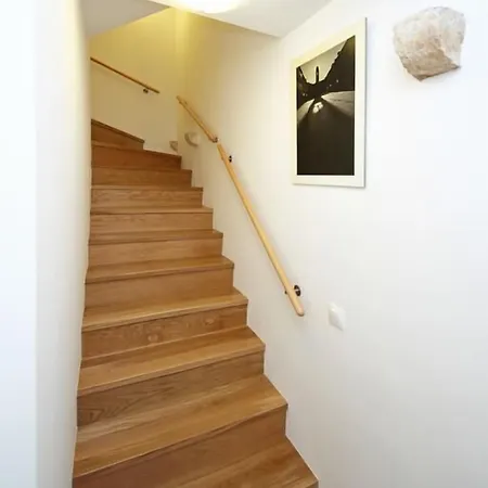 Hortenzia House-2